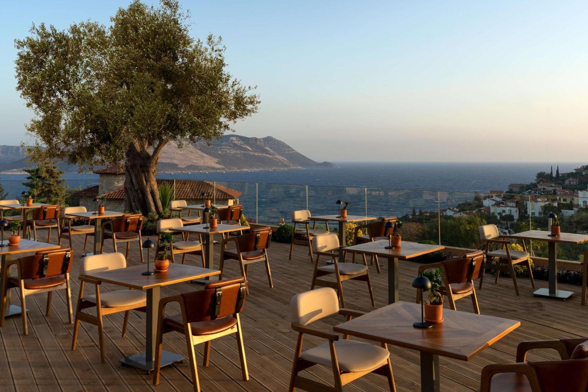 Radisson Blu Hotel, Kas Exterior photo