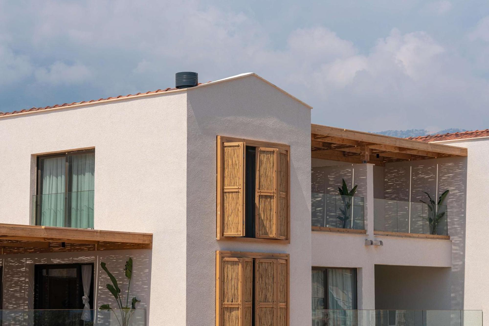 Radisson Blu Hotel, Kas Exterior photo