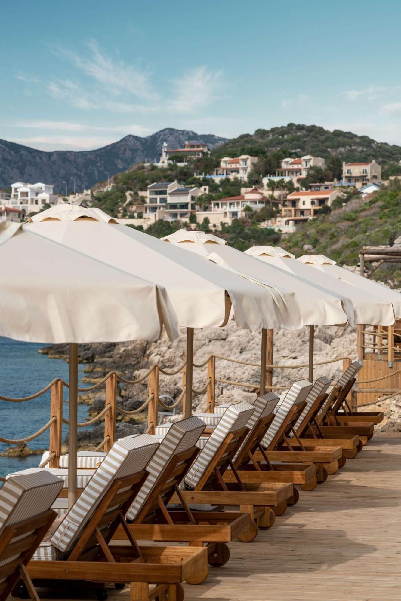 Radisson Blu Hotel, Kas Exterior photo