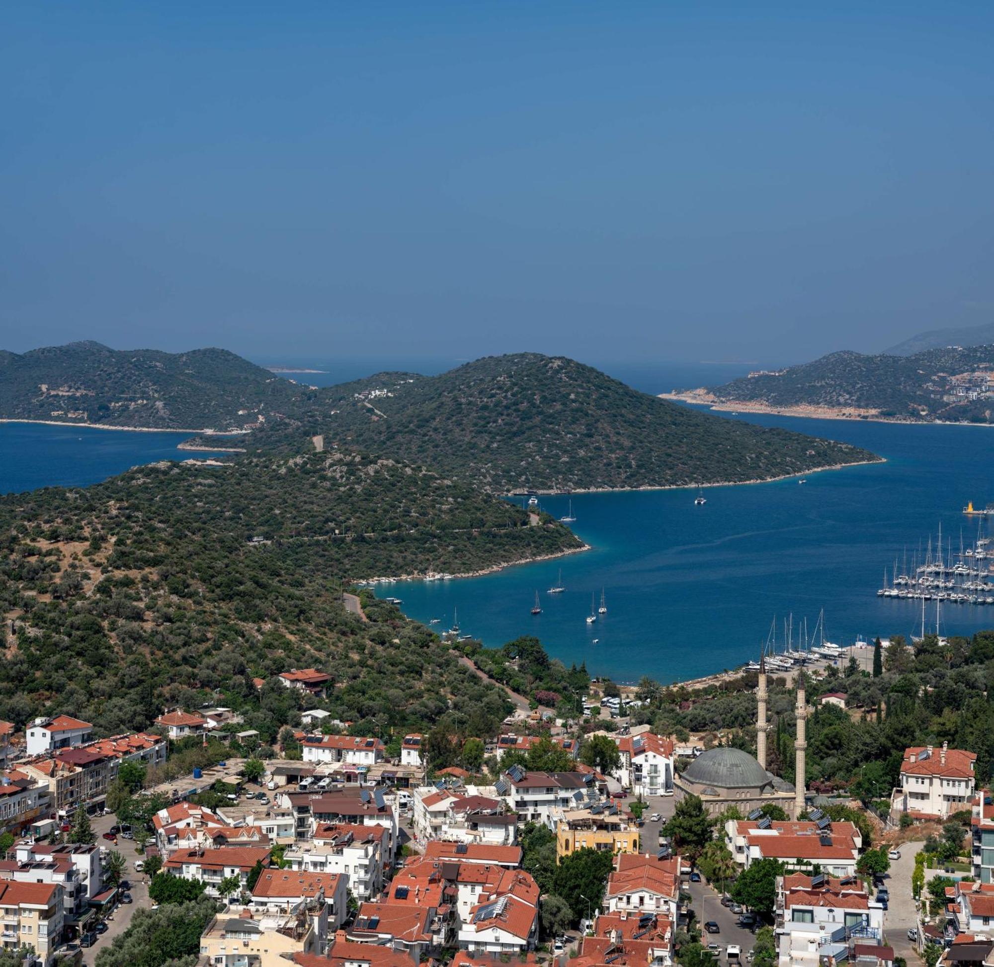 Radisson Blu Hotel, Kas Exterior photo