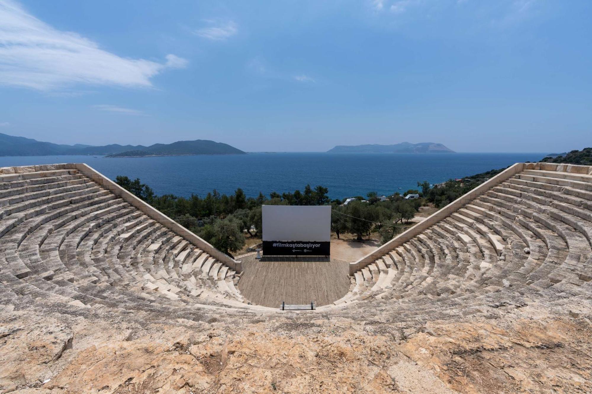 Radisson Blu Hotel, Kas Exterior photo
